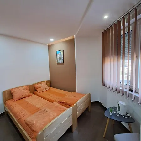 Lena Lux דירה ג'אגודינה