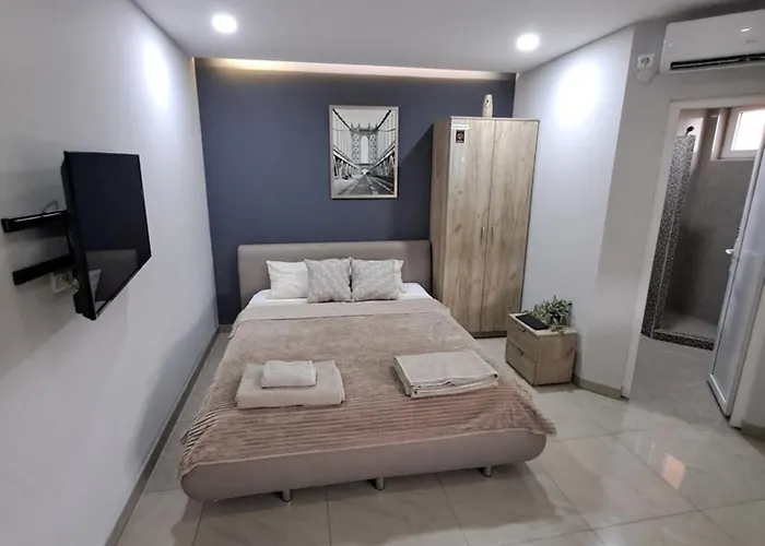 Lena Lux Διαμέρισμα *